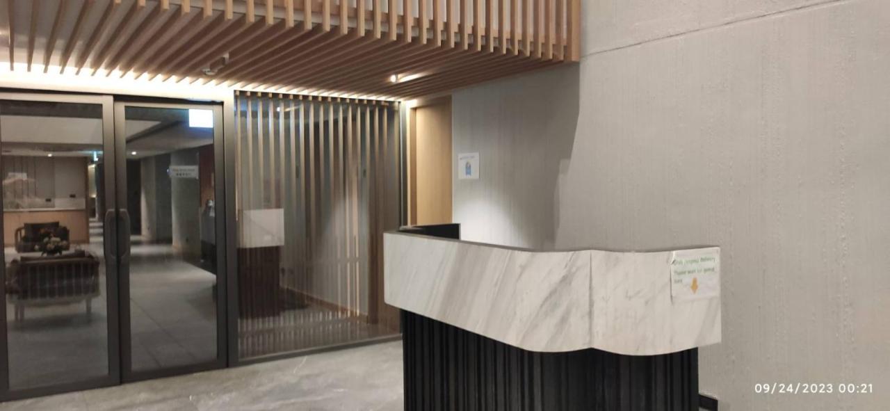 Tierra Residences 曼谷 外观 照片